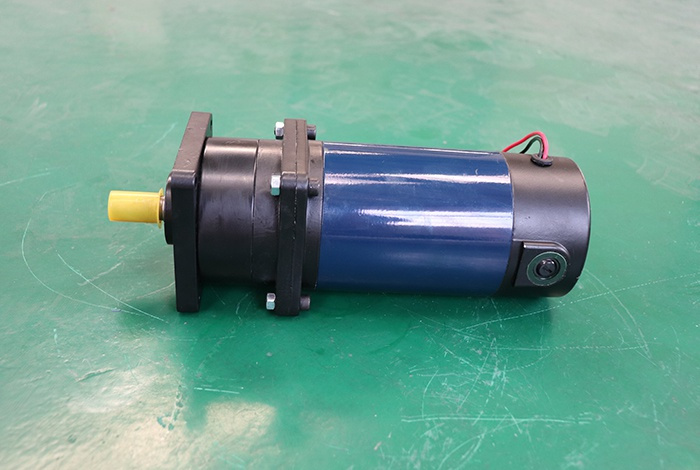 小型直流電機減速機供應，減速電機的調(diào)速方法有哪些?